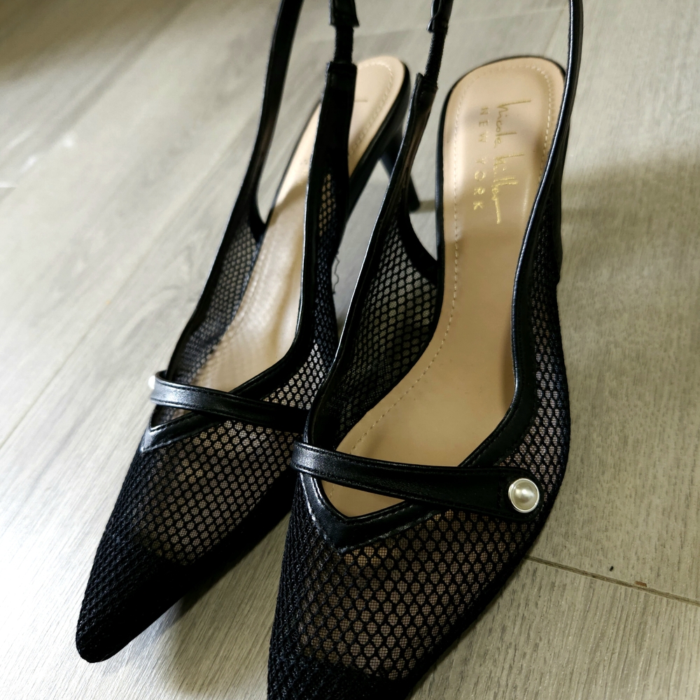 Nicole Miller Black Classic Heels